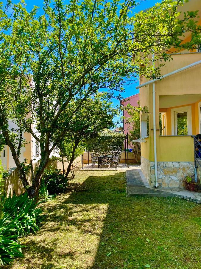 Apartments Vitalia Премантура Екстериор снимка